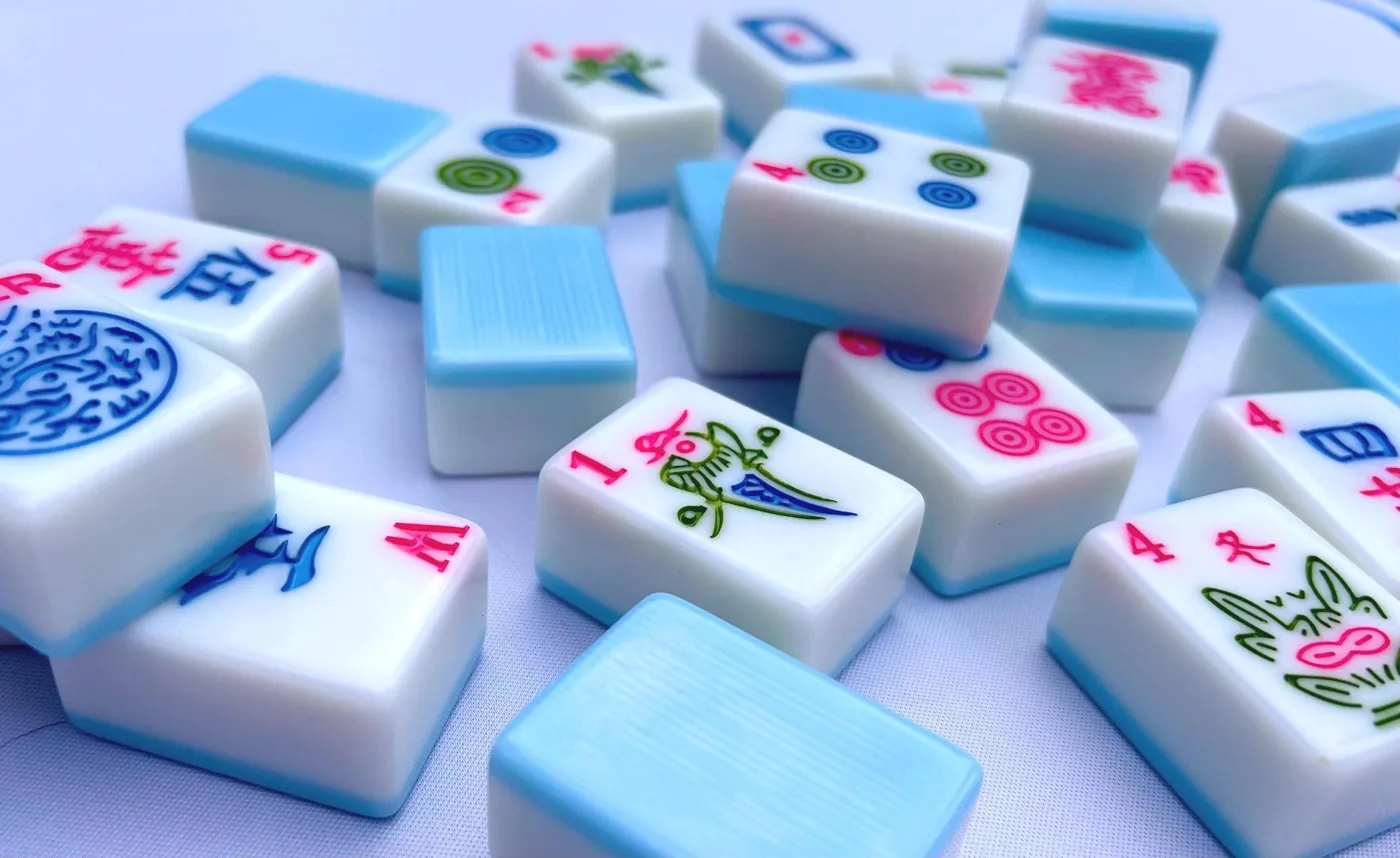 The Heritage Mahjong Large Tile Set